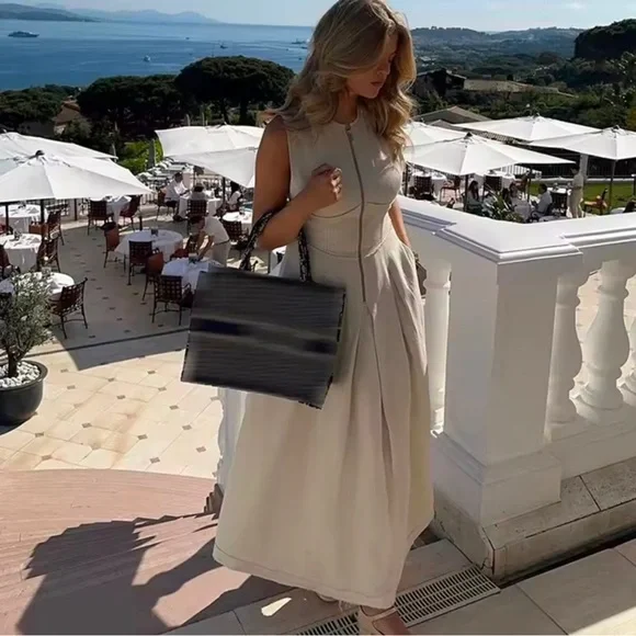 Chic Cream Maxi Dress by - Picture 4 of 5